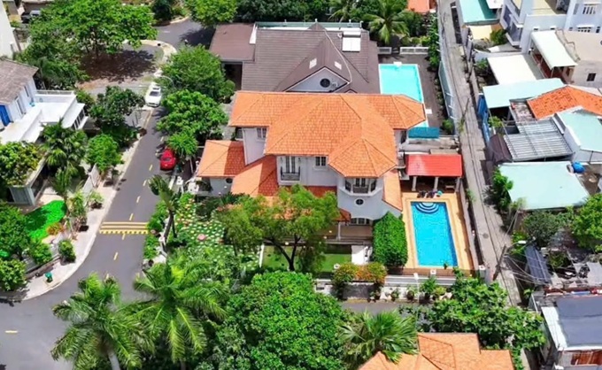 BÁN BIỆT THỰ CAO CẤP KHU COMPOUND 146E16 NGUYỄN VĂN HƯỞNG THẢO ĐIỀN – RIÊNG TƯ, AN NINH, ĐẲNG CẤP